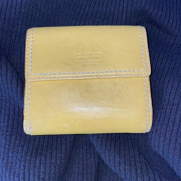 Coach Yellow Wallet - Picture 2 of 5